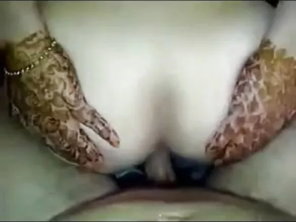 Mehendi porno mama anal indio.