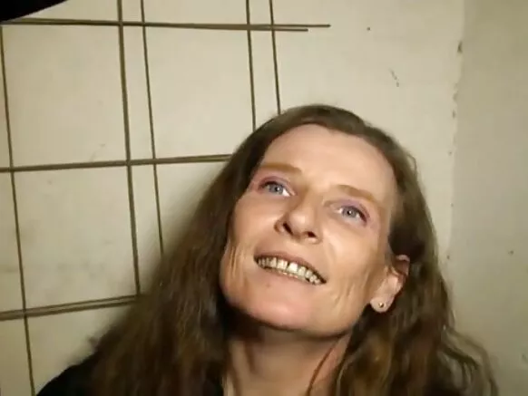 Eliza gangbang en video anal Mandingowan llamkaqkunamanta.