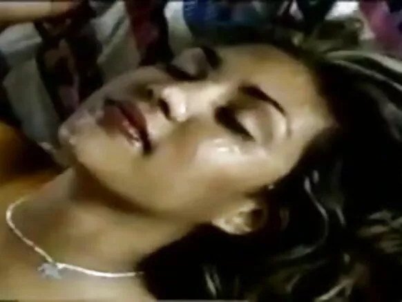 Sexy india puta get fucked in alemán anal en la dormitorio - ku.